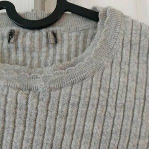 Crewneck wool blended longsleeve knit top